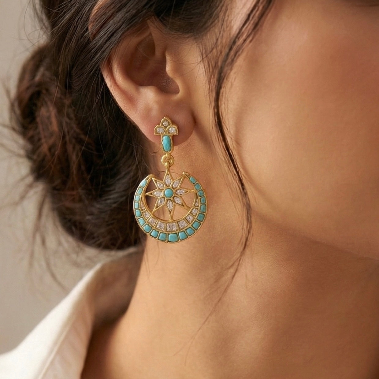 Neel Noor Chandbaali