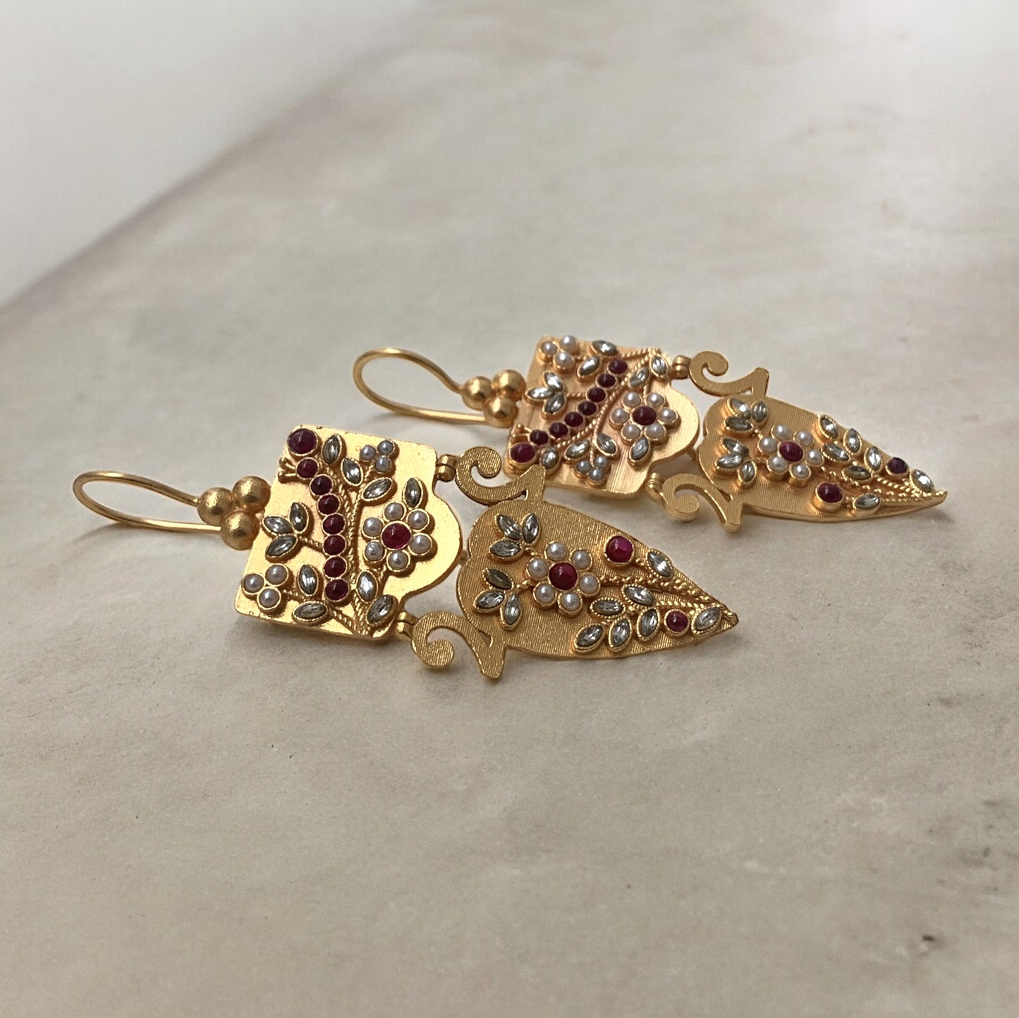 Gulnaar Earrings