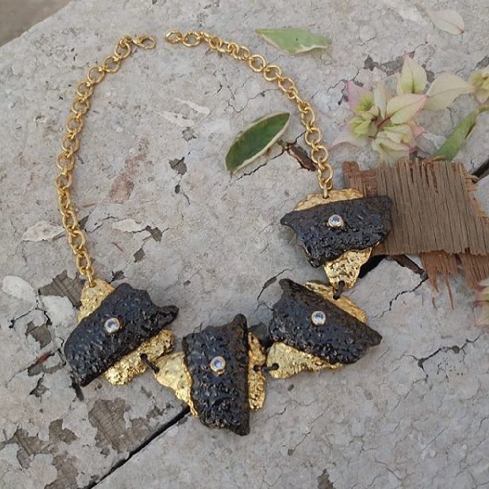 Lava Short Necklace