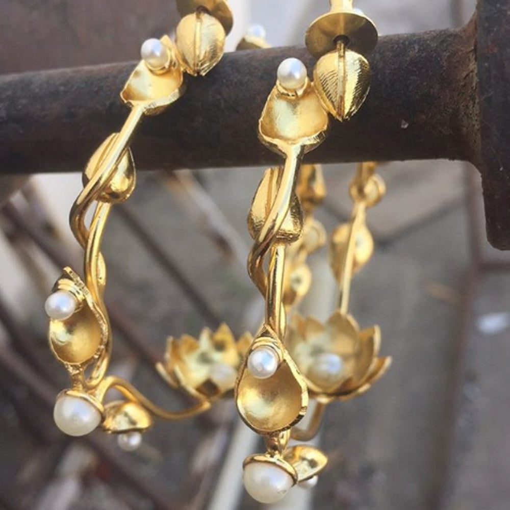 Lotus Hoops