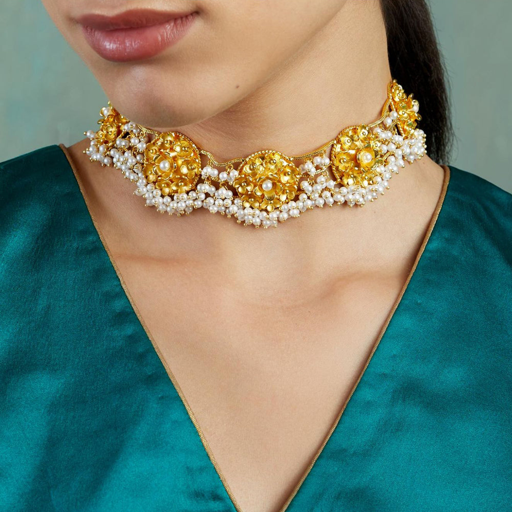 Pearl Cluster Chain Choker