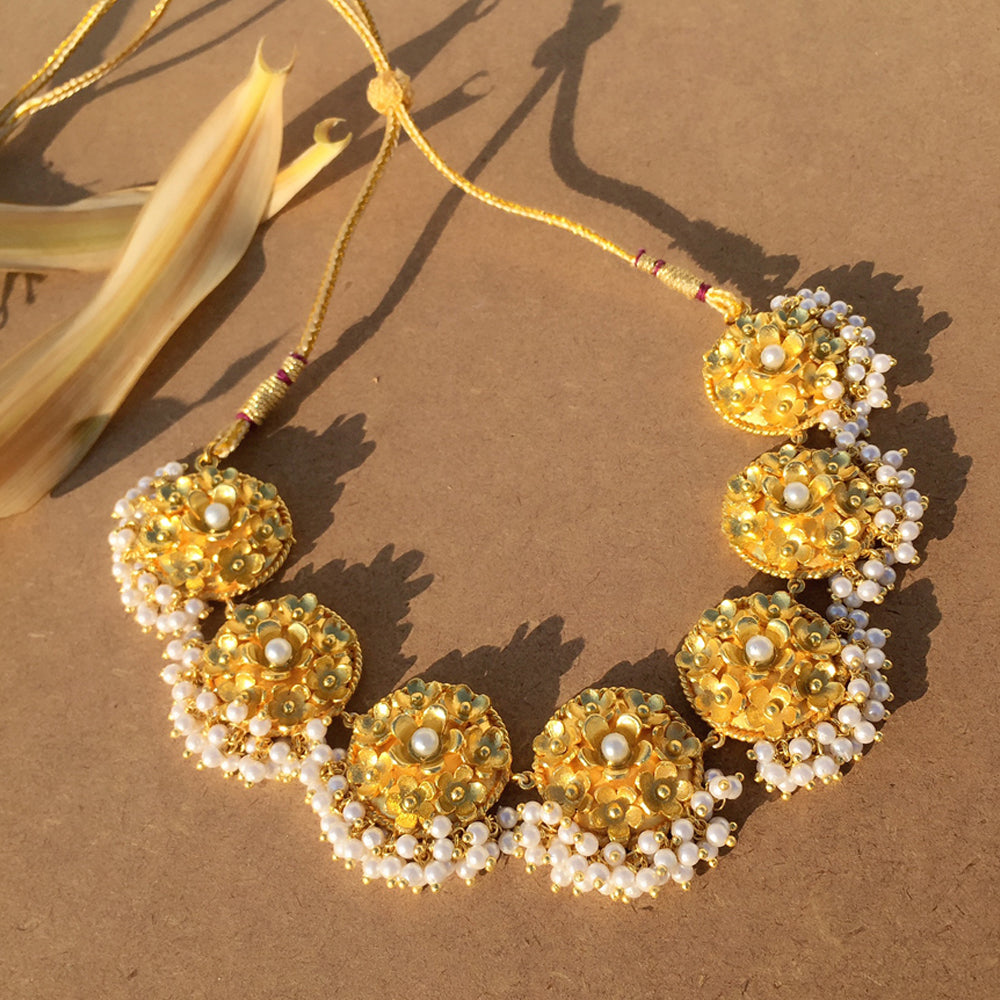 Pearl Cluster Choker