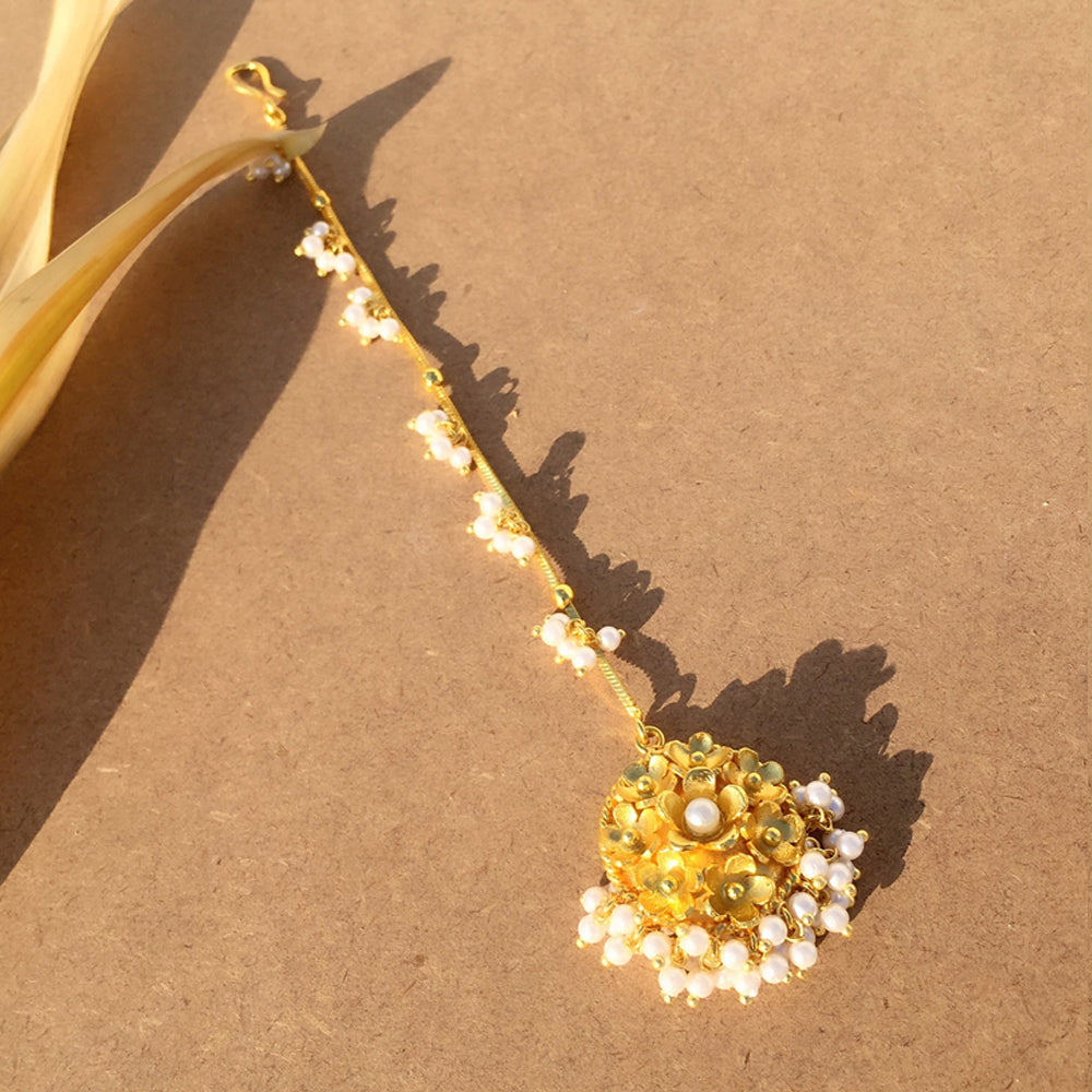 Pearl Cluster Maangtika