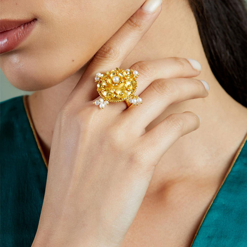 Pearl Cluster Ring
