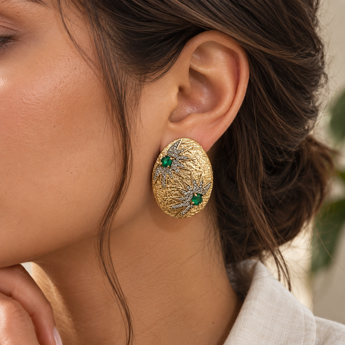 Eggshell Earrings
