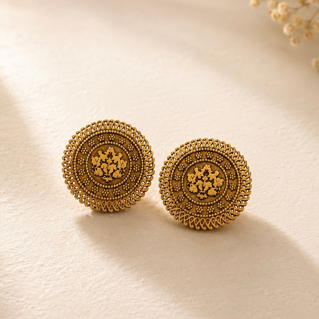 Svarna Chakra Studs