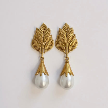 Aurora Leaves Earrings