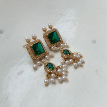 Load image into Gallery viewer, Nargis Earrings