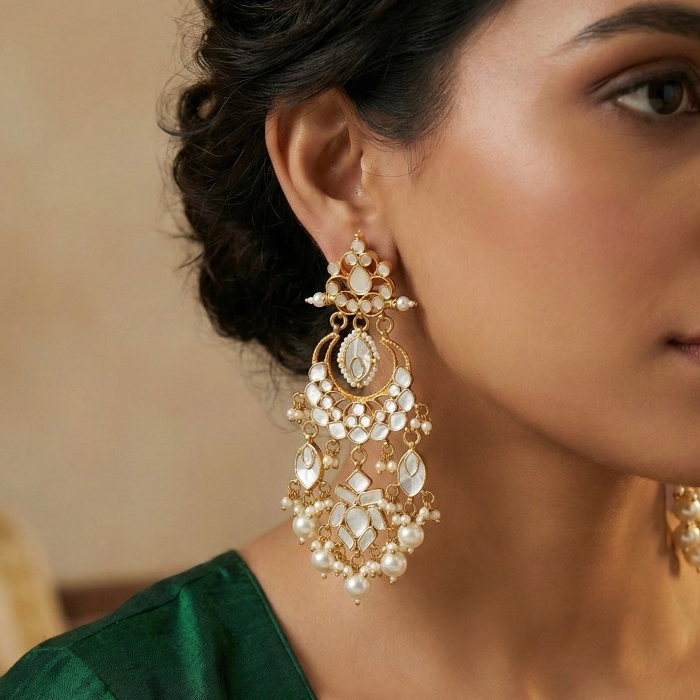 Sheesh Maharani Chandbaali