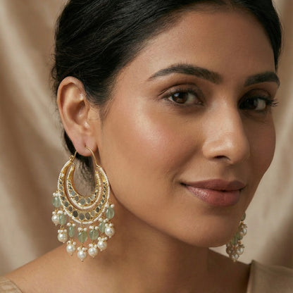 Chaand Aura Earrings