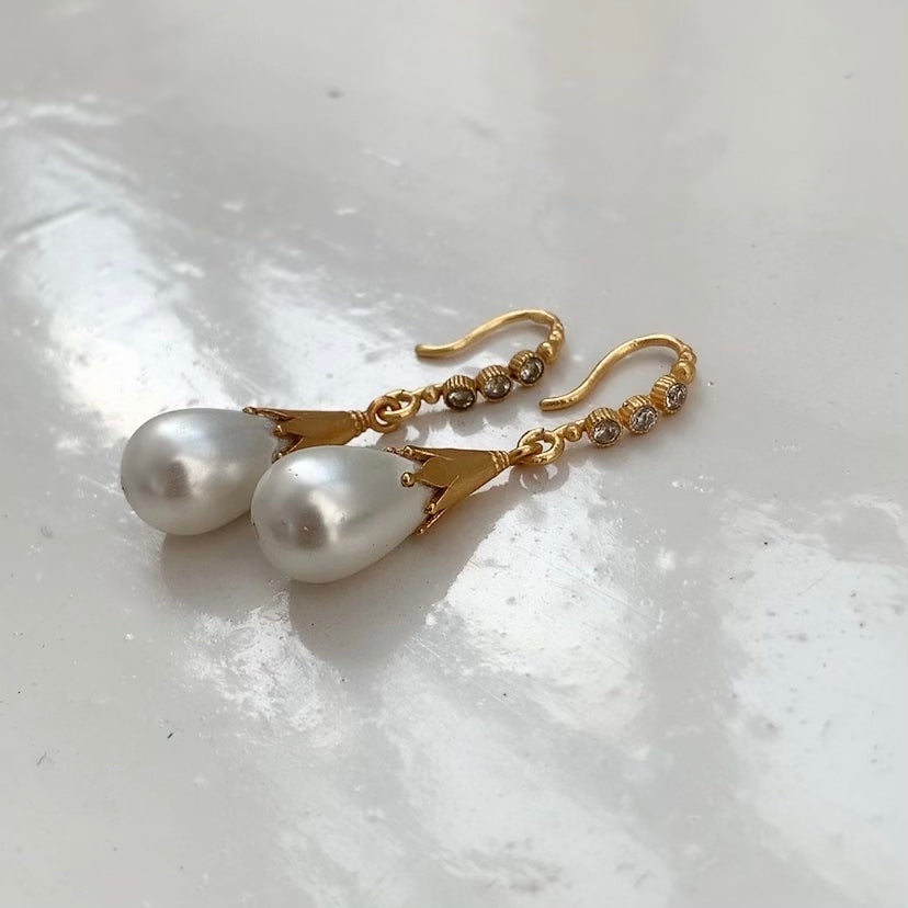 Zirconia Pearl Drop Earrings