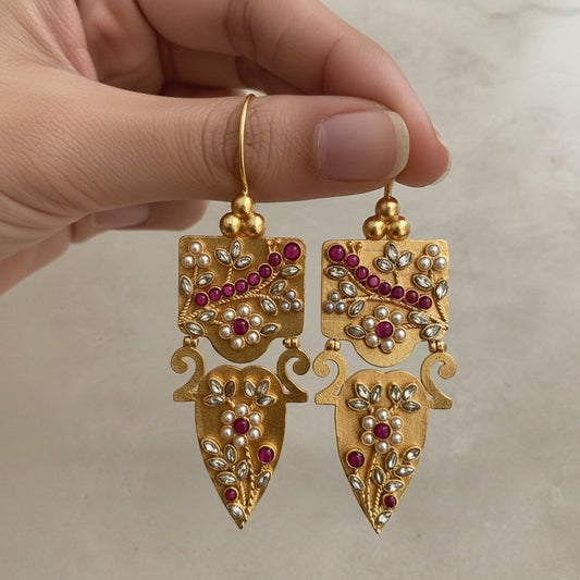 Gulnaar Earrings