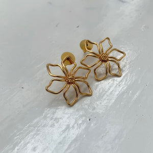 Phool Studs