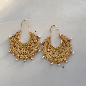 Chaand Earrings