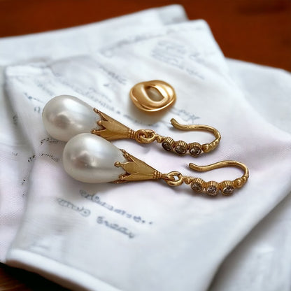 Zirconia Pearl Drop Earrings