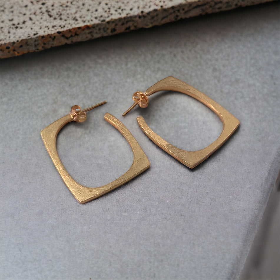 Rectangular Hoops