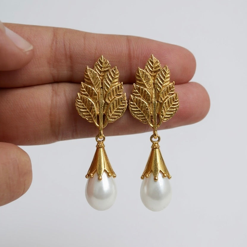 Aurora Leaves Earrings