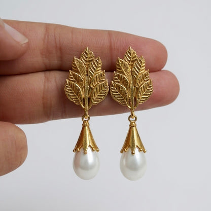 Aurora Leaves Earrings