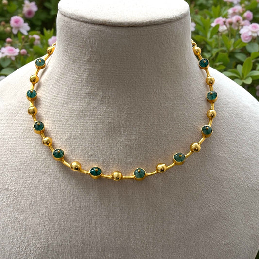 Emerald Gleam Choker