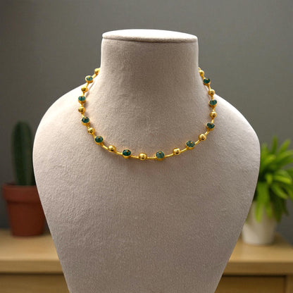 Emerald Gleam Choker