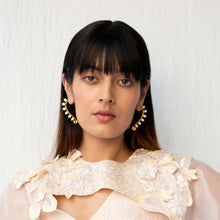 Load image into Gallery viewer, Pearl Hook Earrings
