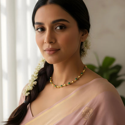 Emerald Gleam Choker