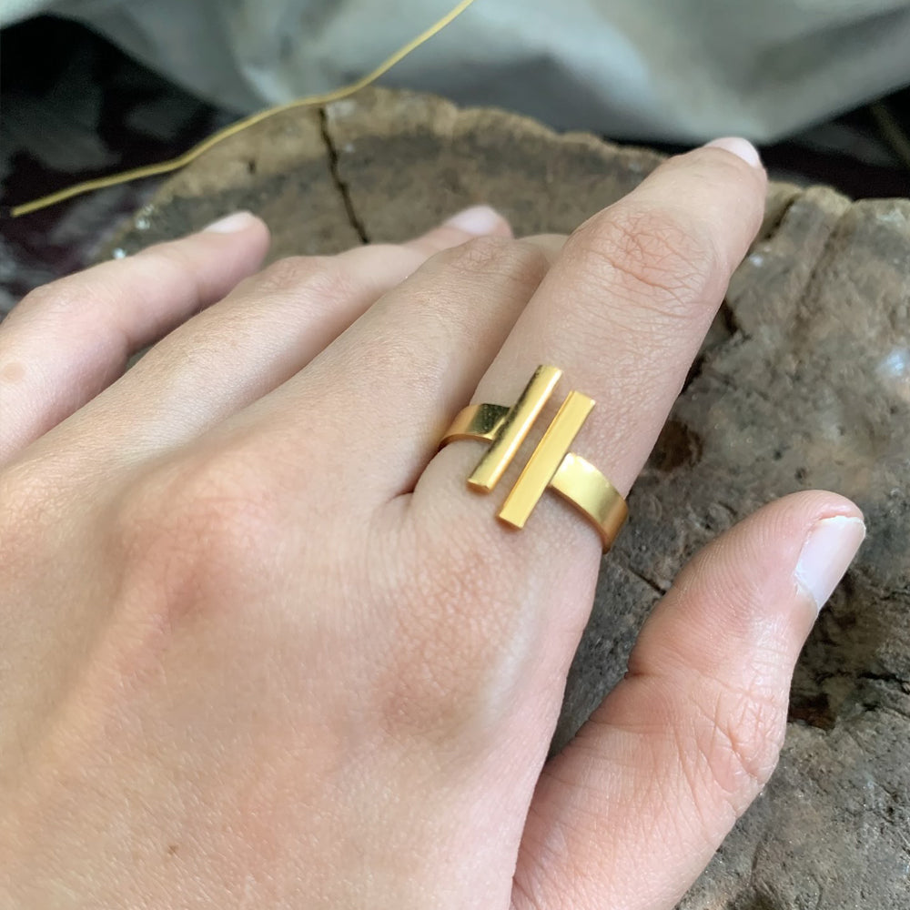 Double Bar Ring