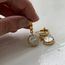 Load image into Gallery viewer, Pearl Drop Baali