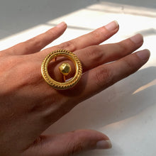 Load image into Gallery viewer, Bold Twisted Ring