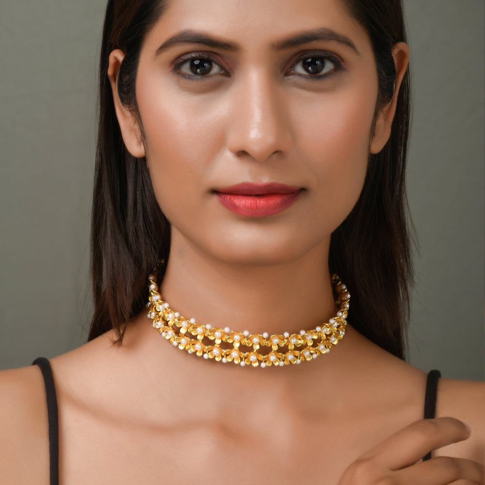 Pearl Choker