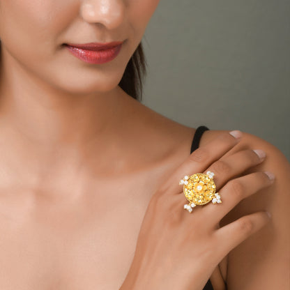 Pearl Cluster Ring