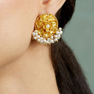 Pearl Cluster Studs