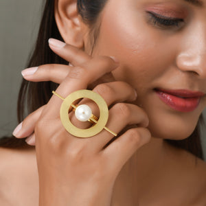 Pearl Disc Ring