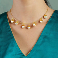 Load image into Gallery viewer, Pearl Drop Necklace
