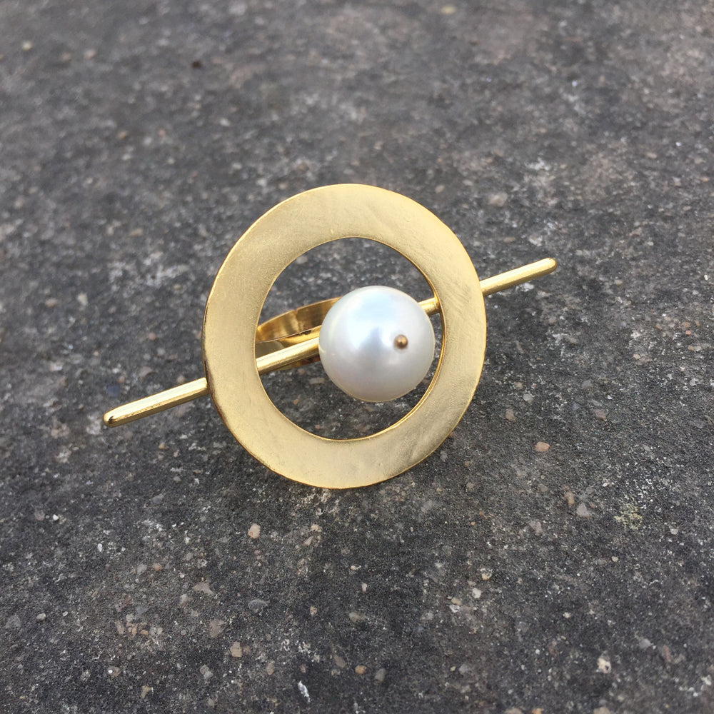 Pearl Disc Ring