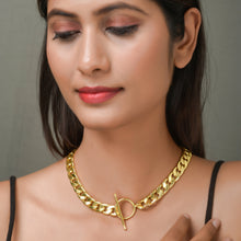 Load image into Gallery viewer, Statement Chain Short Choker Necklace
