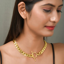 Load image into Gallery viewer, Statement Chain Short Choker Necklace
