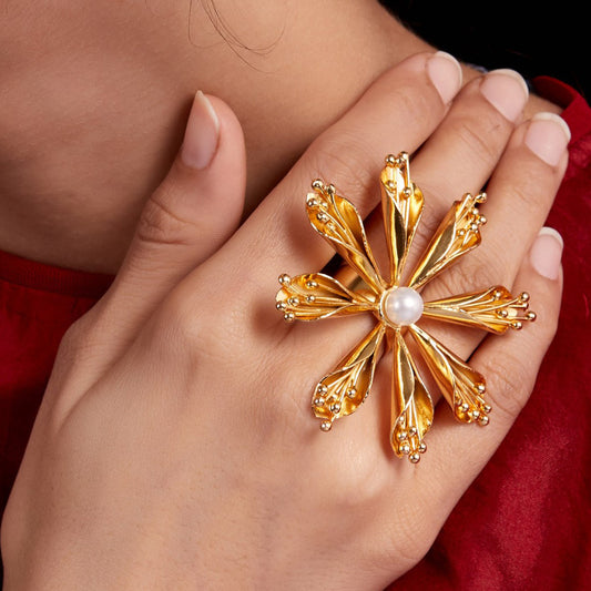 Statement Pearl Ring